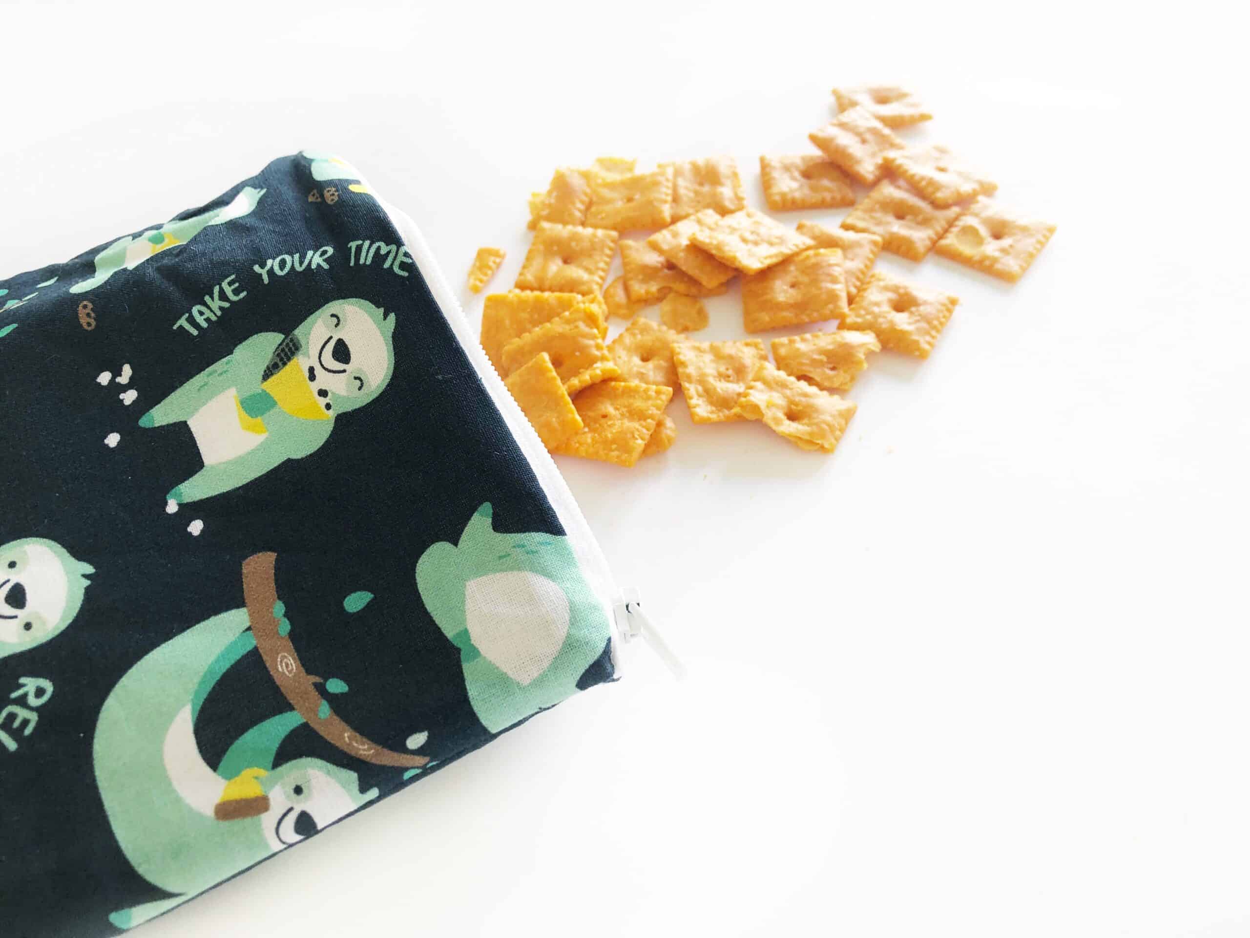 Itzy-RItzy-Snack-Happens-Reusable-Snack-Bags-SWB8317-PhiloSLOTHical-Snack-Bag-1-scaled