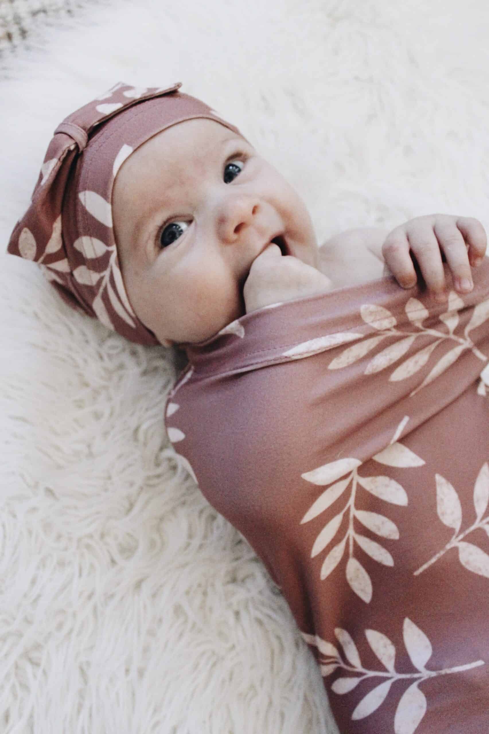 Itzy-Ritzy-Cocoon-Hat-Swaddle-Set-Name-Card-CC8367-Dusty-Leaf-Lifestyle-2-scaled