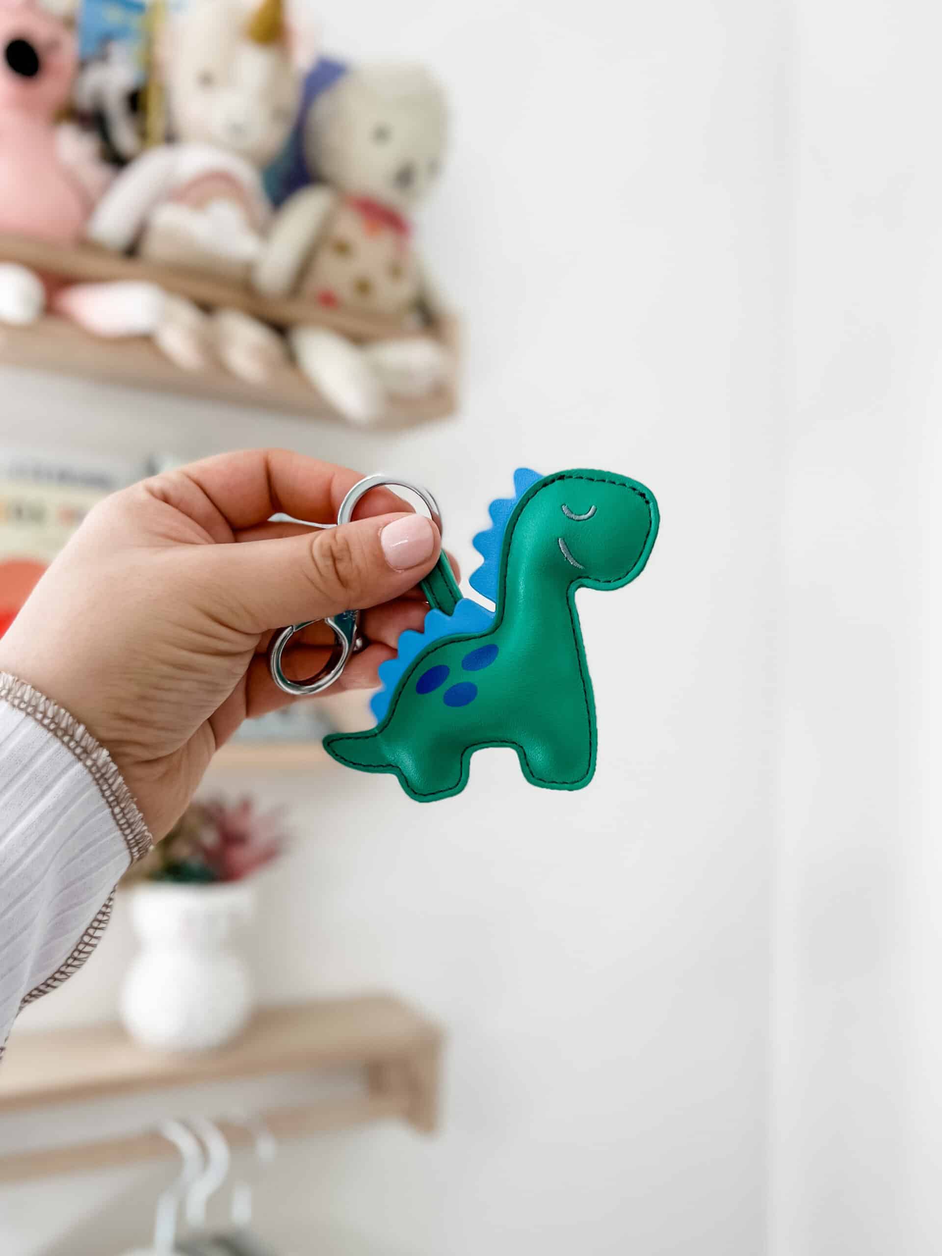 Itzy-Ritzy-Diaper-Bag-Accessories-CKP8085-Puffy-Charm-Dino-3-scaled