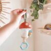Itzy-Ritzy-JIN8497-Ritzy-Jingle-Attachable-Travel-Toy-Mushroom-5