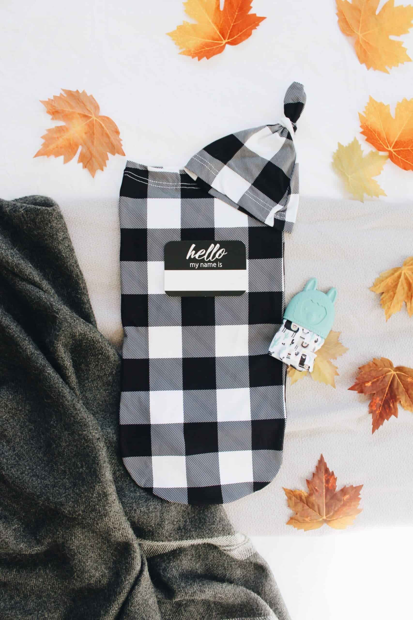 Itzy-Ritzy-Teething-Mitt-Teether-MITT8311-Llama-Mitt-3-scaled