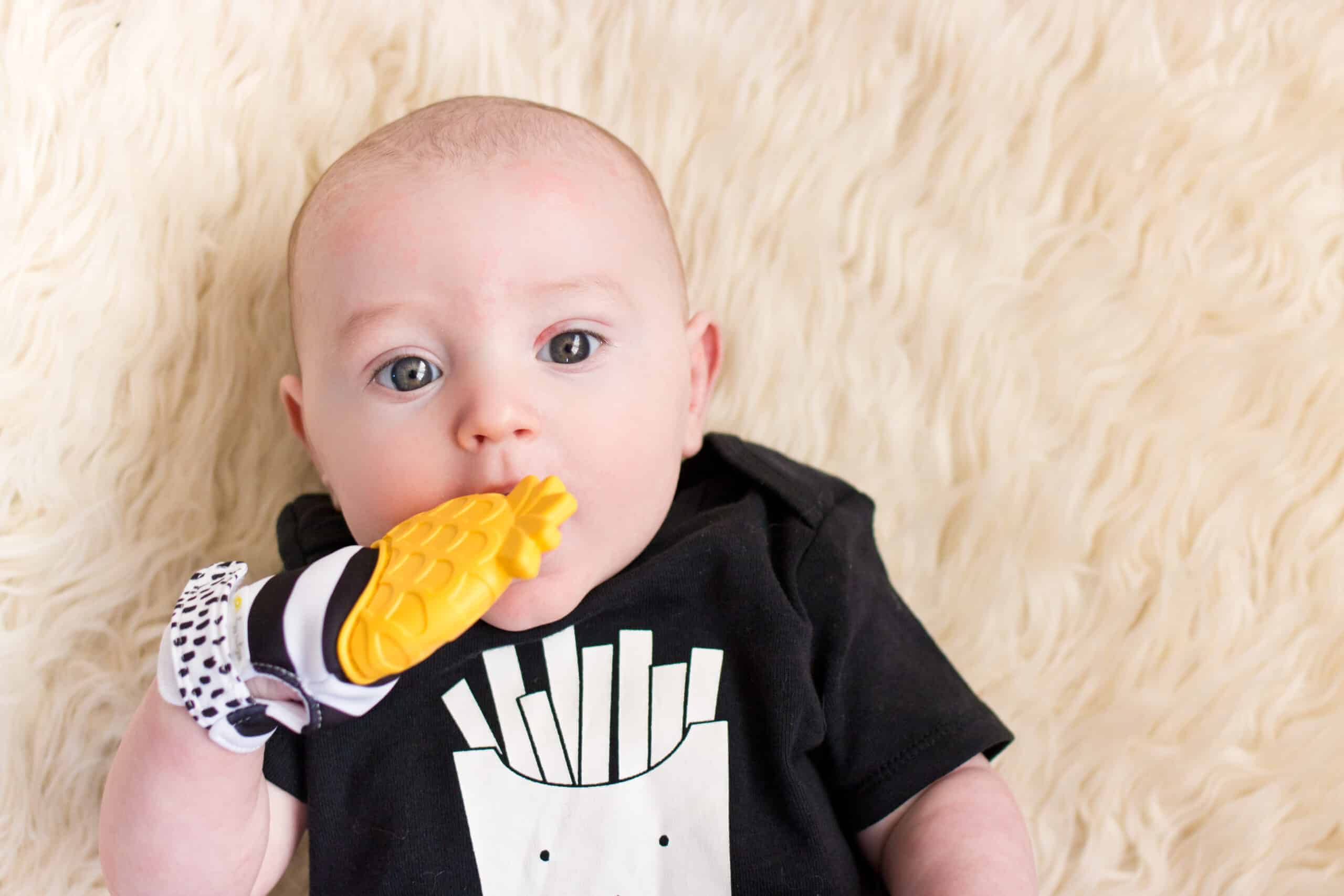 Itzy-Ritzy-Teething-Mitt-Teether-MITT8336-Pineapple-Mitt-3-scaled