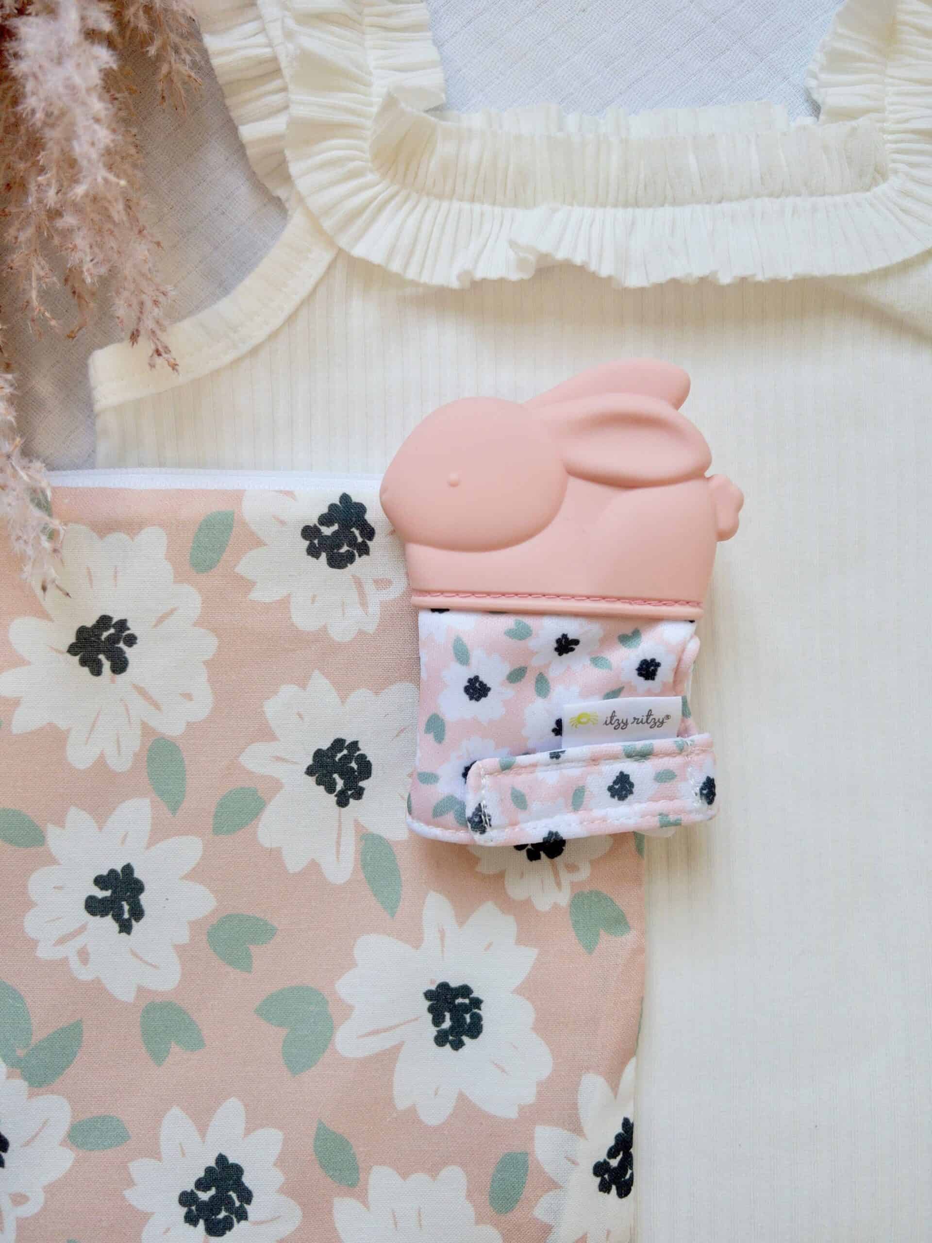 Itzy-Ritzy-Teething-Mitt-Teether-MITT8447-Bunny-Mitt-scaled