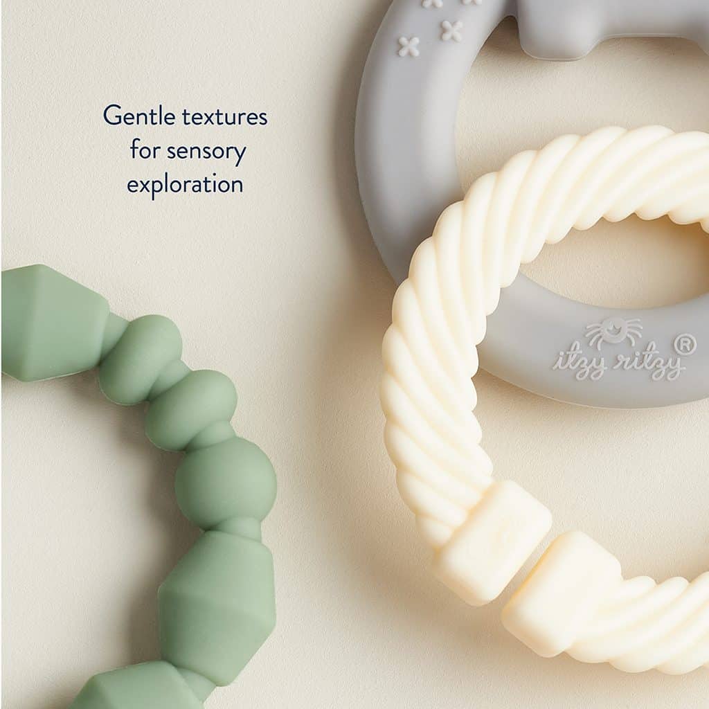 Itzy Ritzy Itzy Loops linkable silicone teething ring set with elephant charm Itzy Ritzy Itzy Loops linkable silicone teething ring set with elephant charm