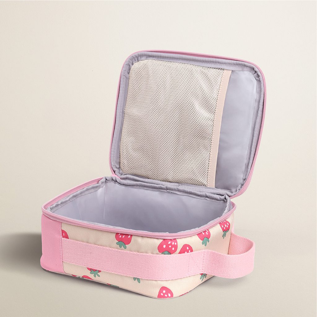 Itzy Ritzy Itzy Lunch Box insulated kids lunch bag Strawberries and Cream product photo 5 Itzy Ritzy Itzy Lunch Box insulated kids lunch bag Strawberries and Cream product photo 5