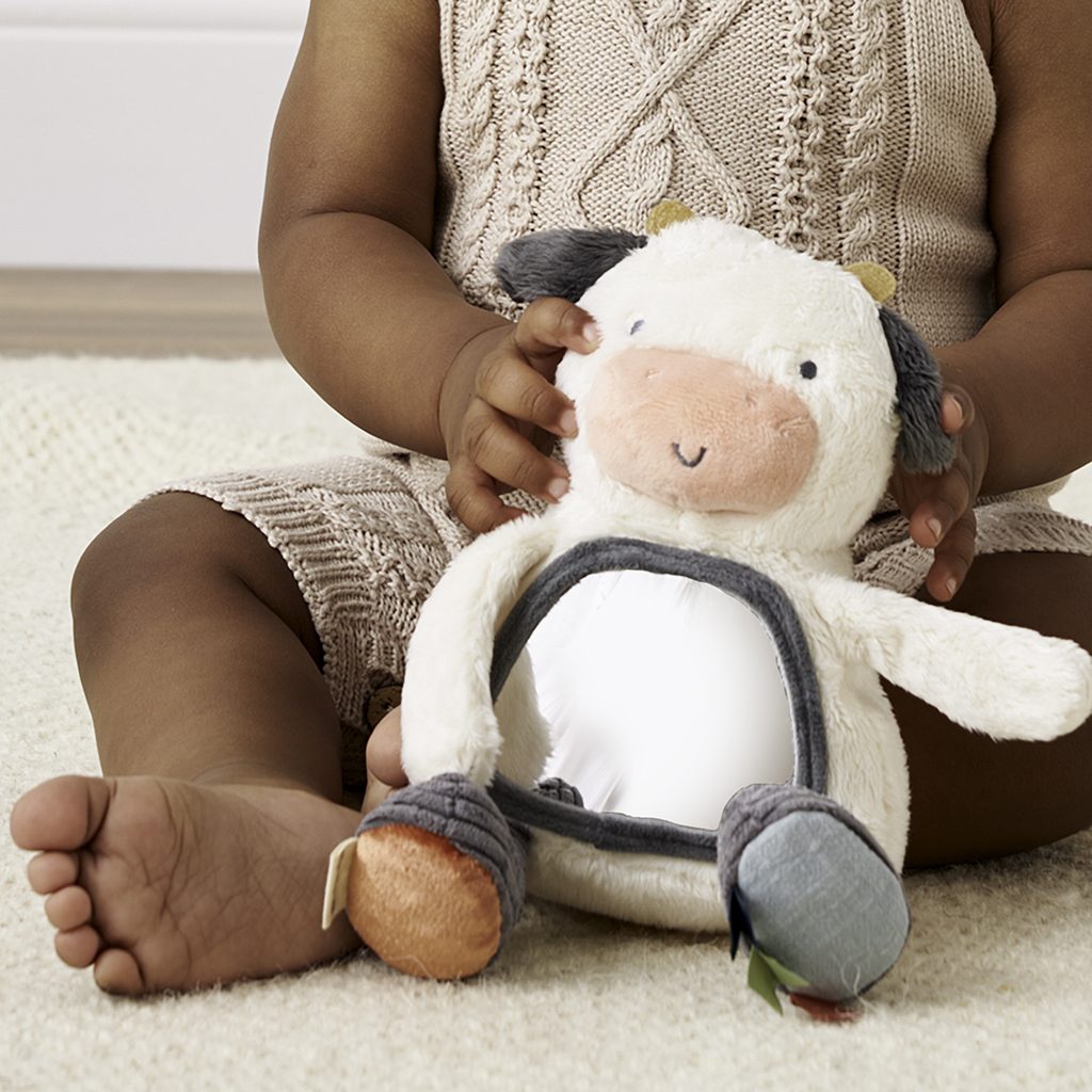 Itzy Ritzy Itzy Bitzy Mirror sensory tummy time mirror Cow product photo 5 Itzy Ritzy Itzy Bitzy Mirror sensory tummy time mirror Cow product photo 5
