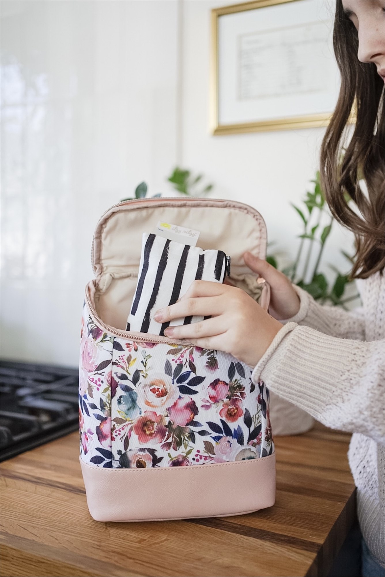 Chill Like A Boss Bottle Bag - Blush Floral
