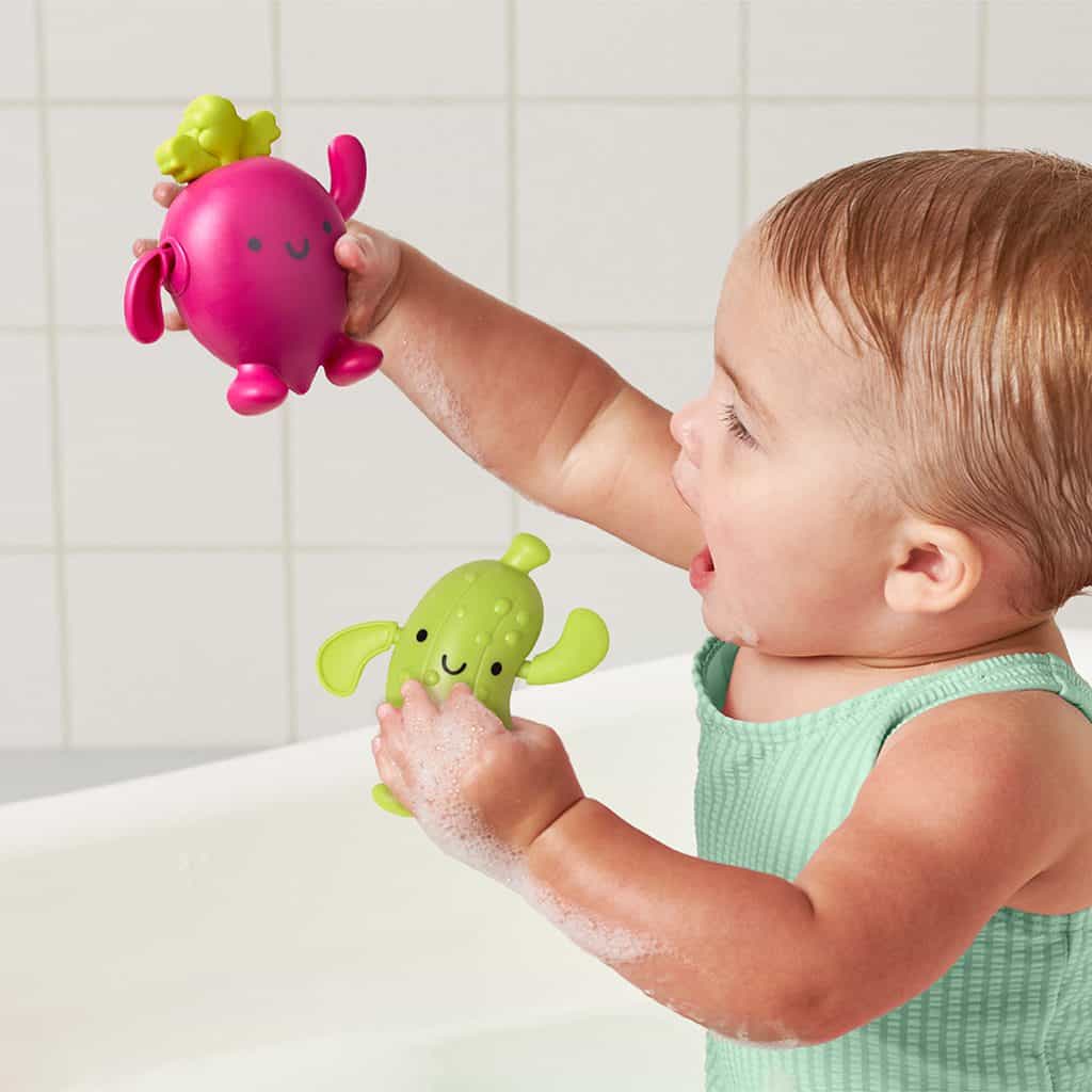 Itzy Ritzy Silly Swimmers wind up bath toys Parker the Pickle and Blake the Beet Itzy Ritzy Silly Swimmers wind up bath toys Parker the Pickle and Blake the Beet