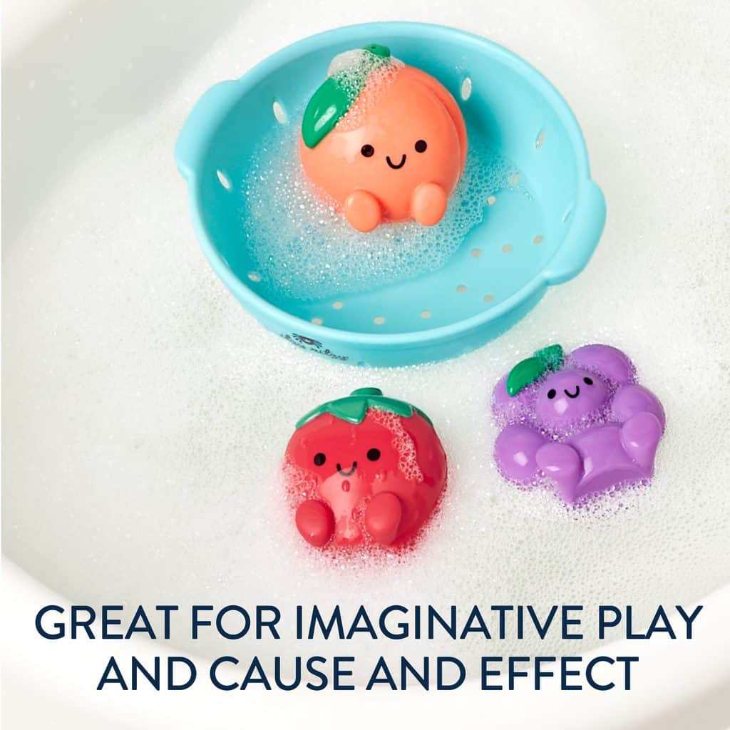 Itzy Ritzy Itzy Splash Pals fruit bath squirter set with strainer Itzy Ritzy Itzy Splash Pals fruit bath squirter set with strainer