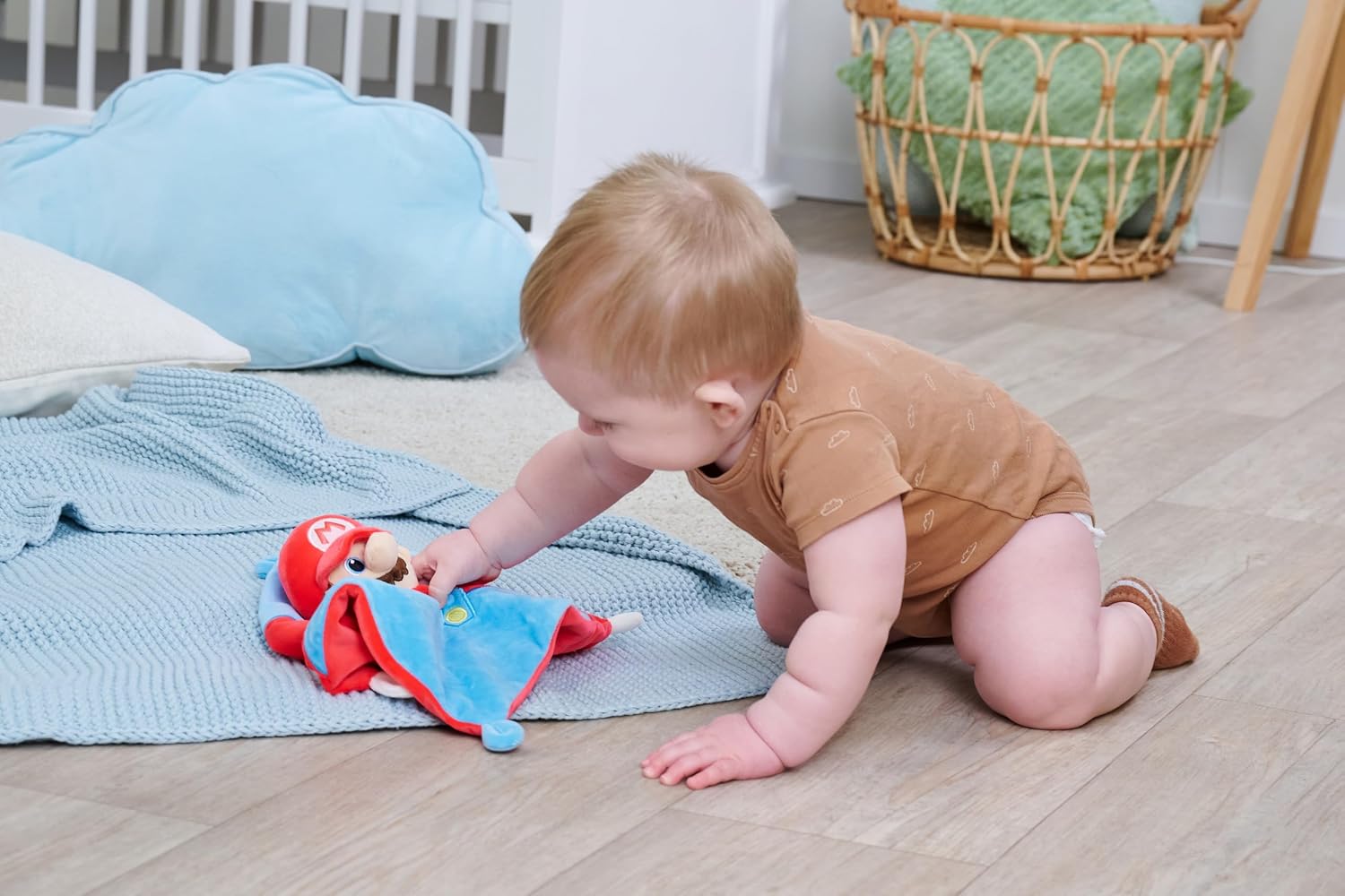 Super Mario Bros My Mario 3D DouDou Rattle Plush Security Blanket Baby Comforter Newborn Super Mario Bros My Mario 3D DouDou Rattle Plush Security Blanket Baby Comforter Newborn