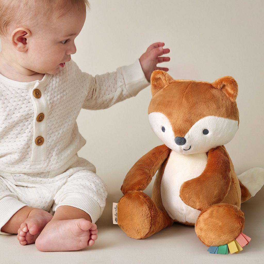 Itzy Ritzy Sweetie Snuggles plush toy Alex the Fox product photo 1 Itzy Ritzy Sweetie Snuggles plush toy Alex the Fox product photo 1