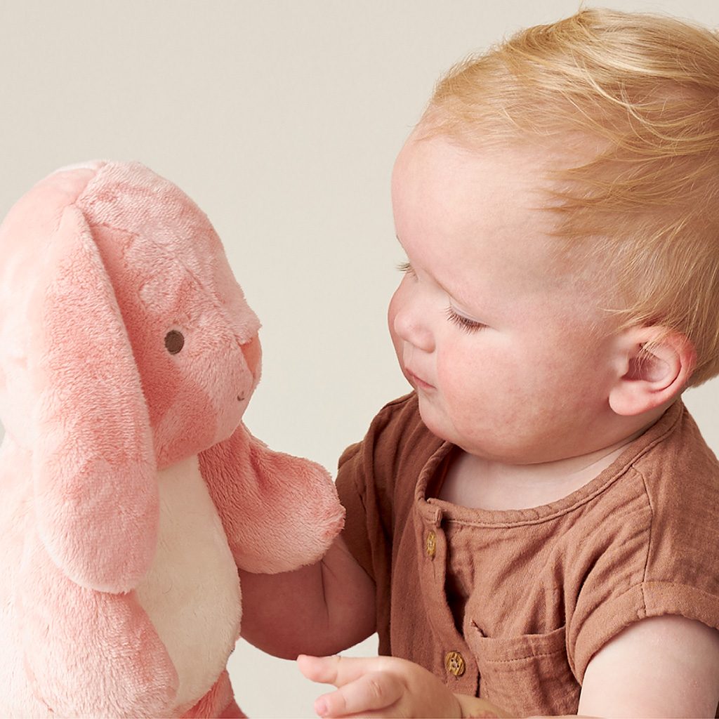 Itzy Ritzy Sweetie Snuggles plush toy Ana the Pink Bunny product photo 6 Itzy Ritzy Sweetie Snuggles plush toy Ana the Pink Bunny product photo 6