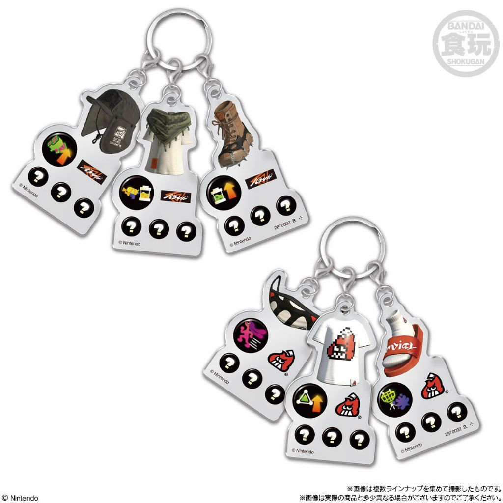 splatoon-gearcharm-6 Two sets of Bandai Splatoon 3 Gear Triple Custom Charm Acrylic Keychain Blind Boxes, each featuring four unique acrylic keychain charms with labeled icons beneath each design.